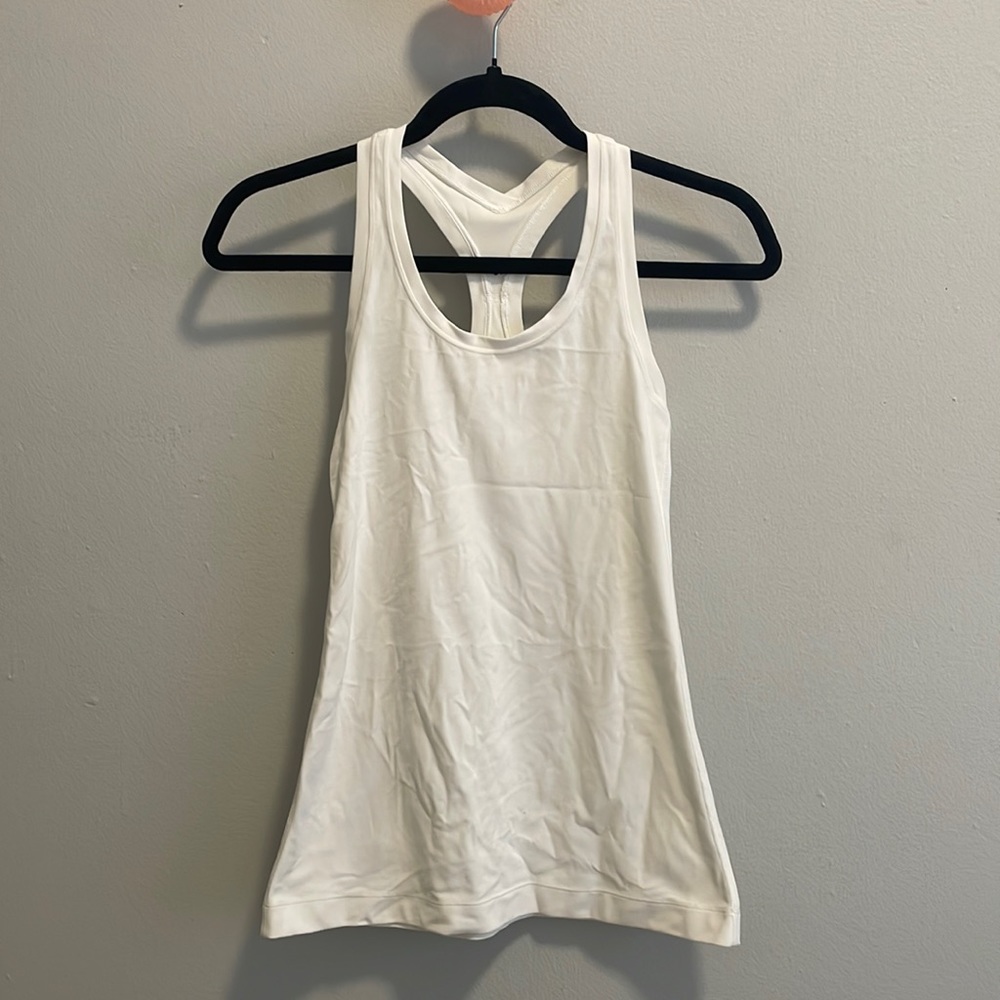 Lululemon workout tank